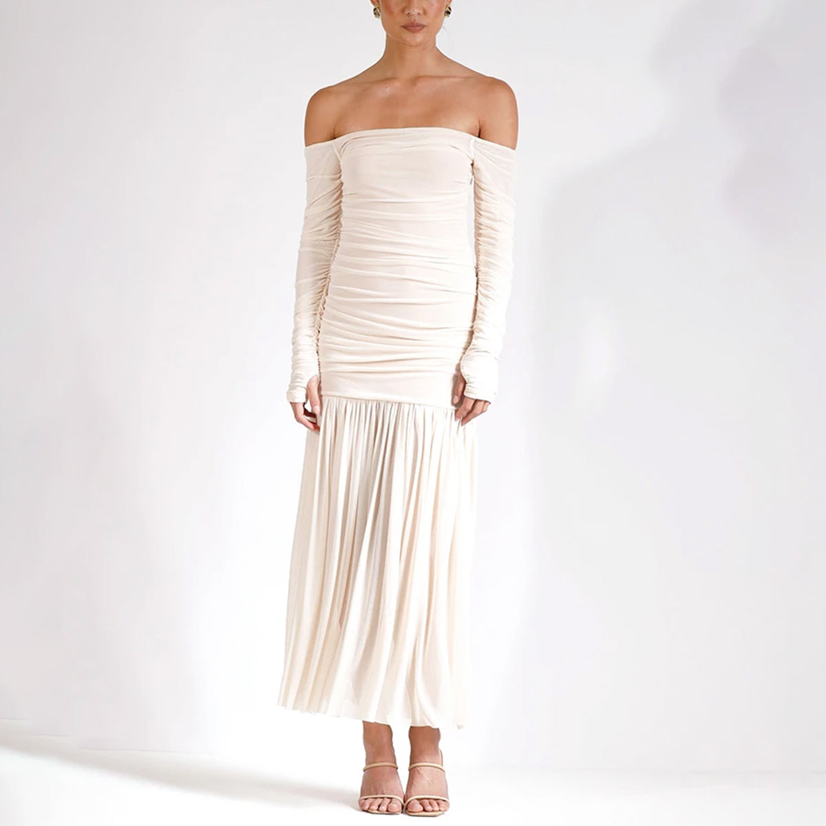 Vinny שמלת מידי אוף שולדר