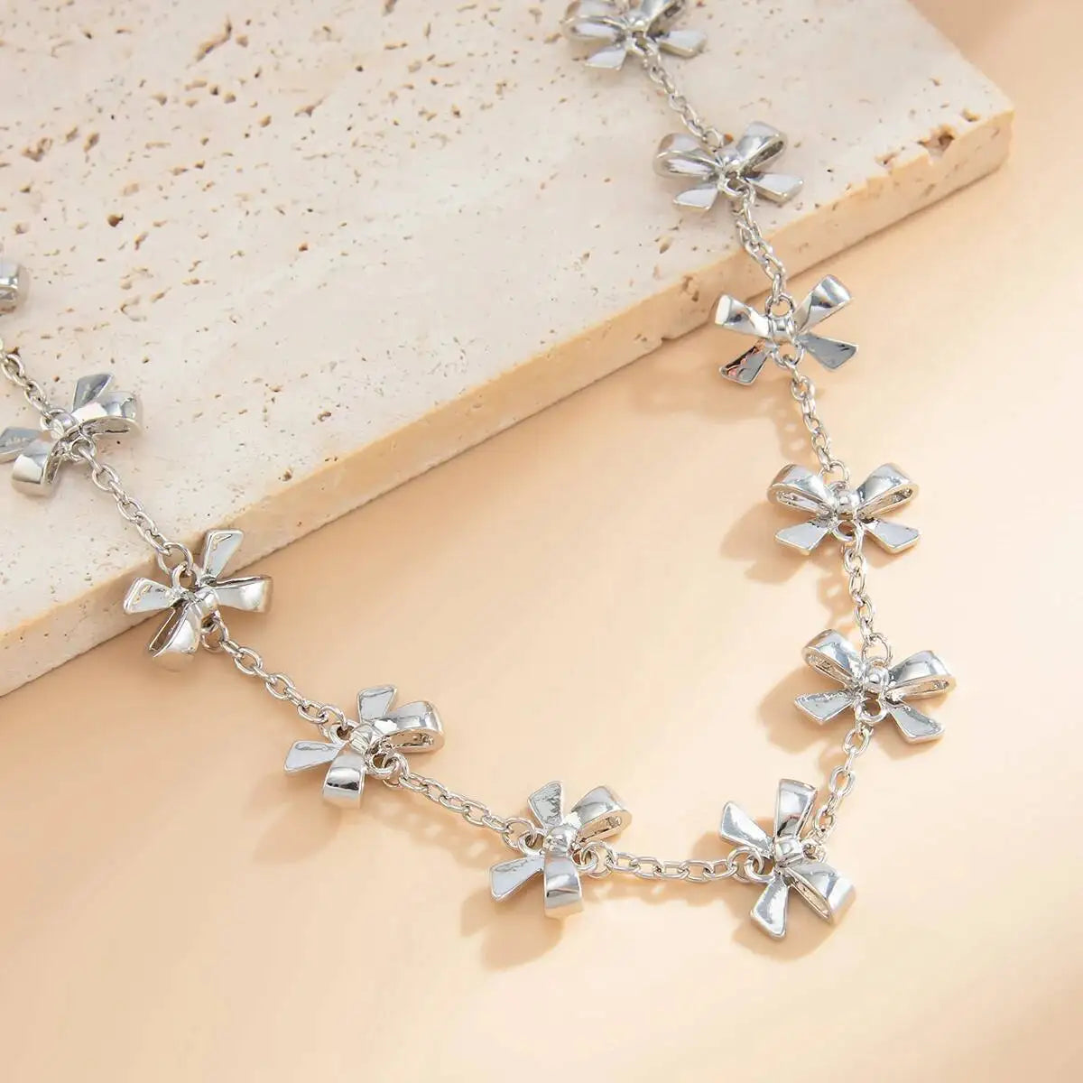 Randall שרשרת ארוכה בעיצוב אי-סימטרי