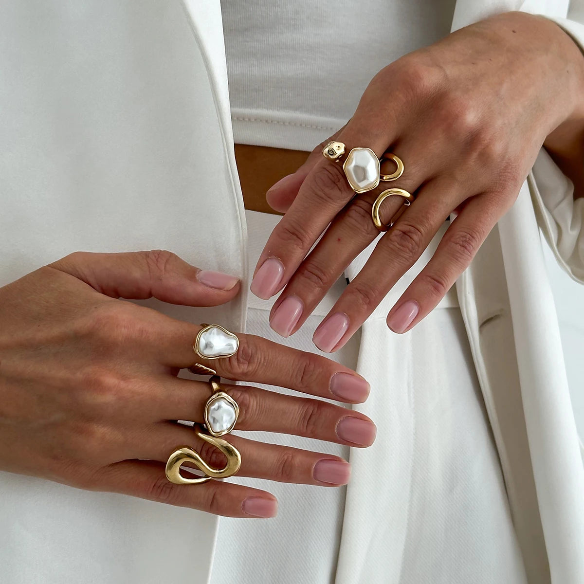 Eloria סט טבעות פנינים אסימטריות