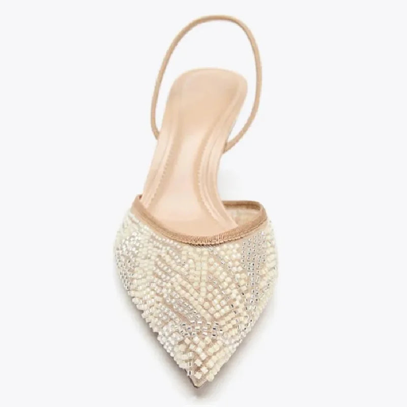 Kayla נעלי עקב מחודדות עם חרוזים סלינגבק