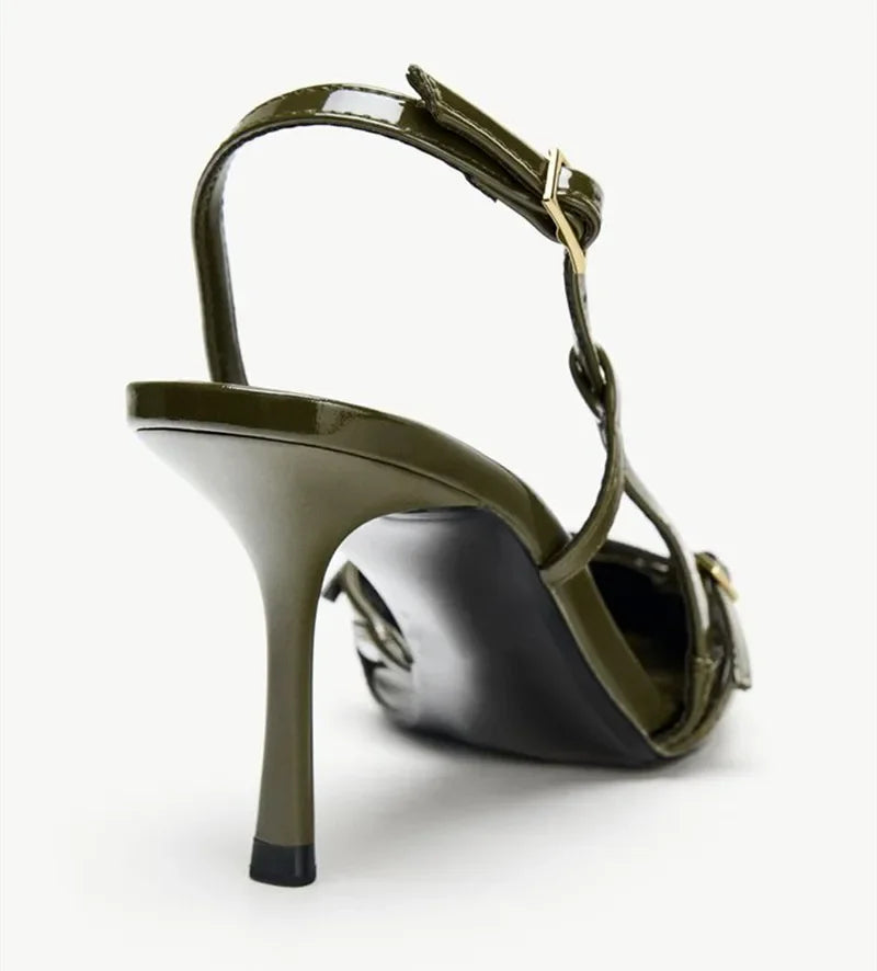 Caitlyn סנדלי עקב עם רצועות קרוס ואבזמים