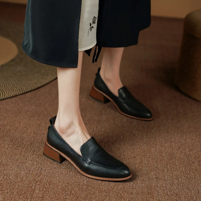 Glover נעלי עקב