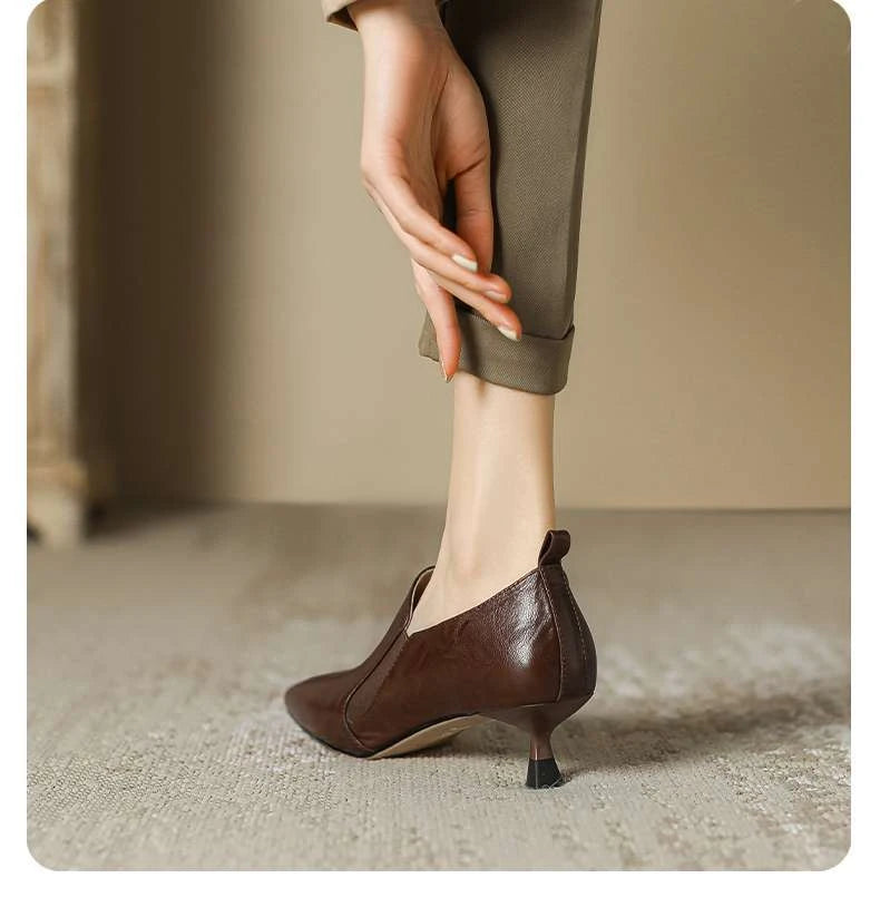 Rico נעלי עקב בעיצוב צרפתי ועקב דק