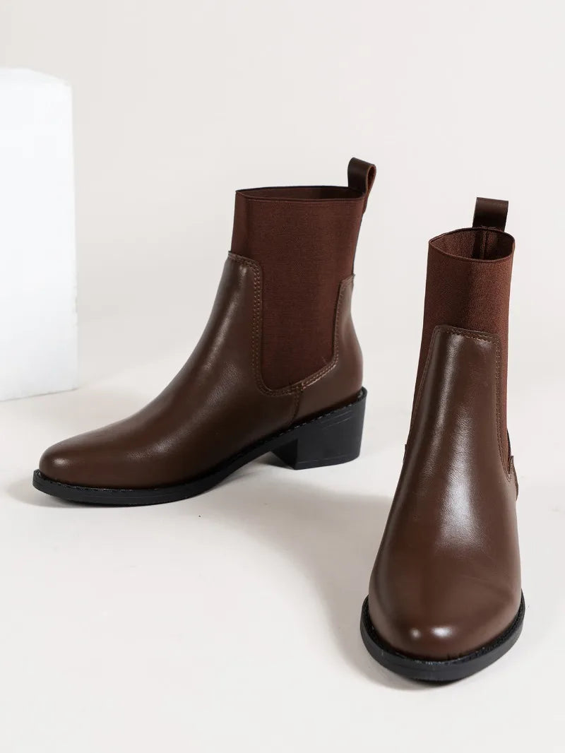 Reyes מגפי צ'לסי עקב אלגנטיים