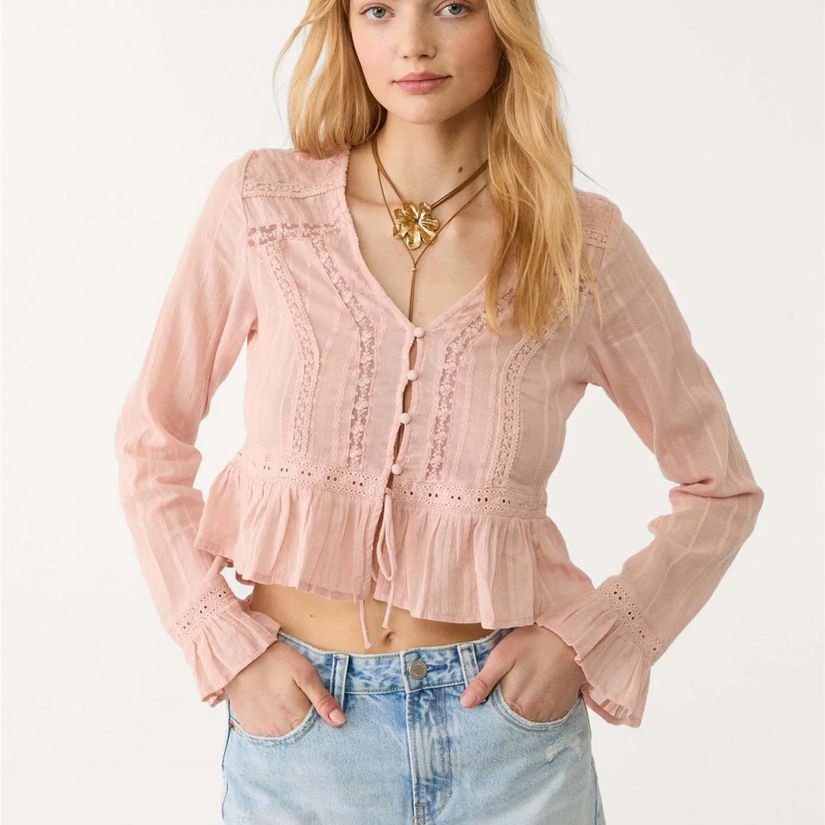 Myla חולצת תחרה קצרה עם כפתורים