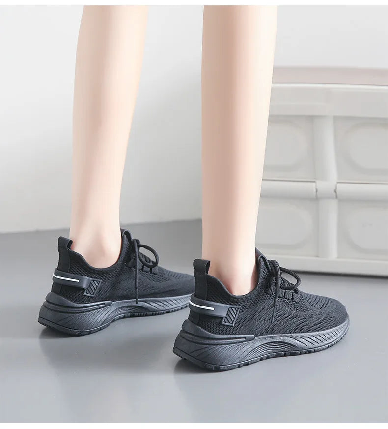 Blake סניקרס פלטפורמה קלילות