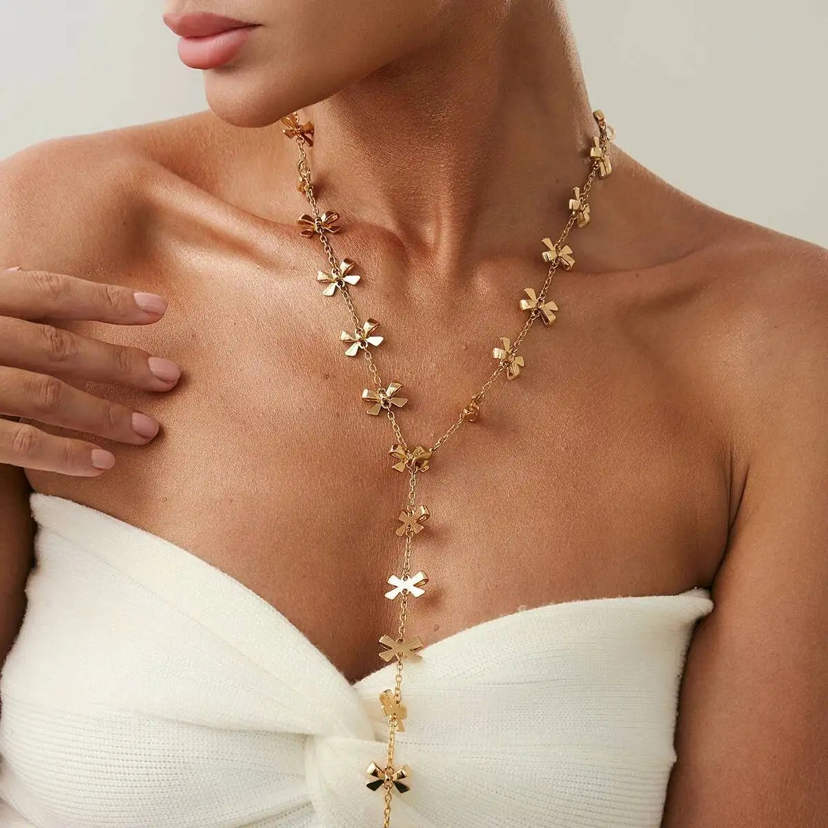 Randall שרשרת ארוכה בעיצוב אי-סימטרי