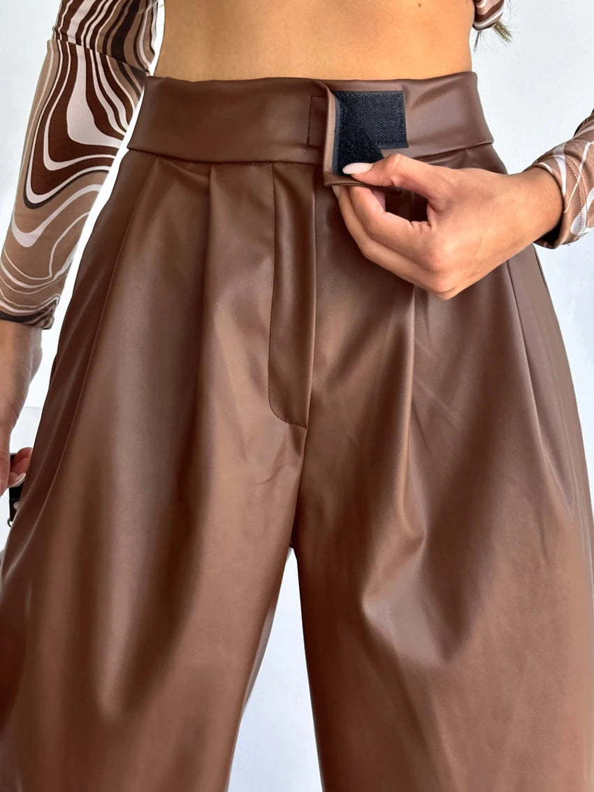 Lily מכנסיים ארוכים דמוי עור