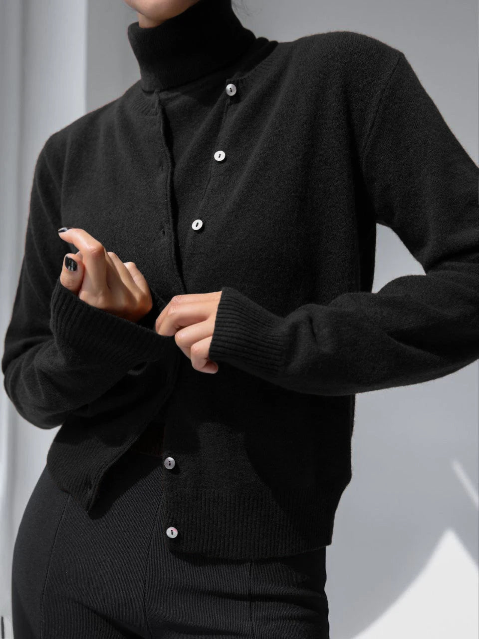 Byrne סט סריג גולף וקרדיגן אלגנטי Outlet