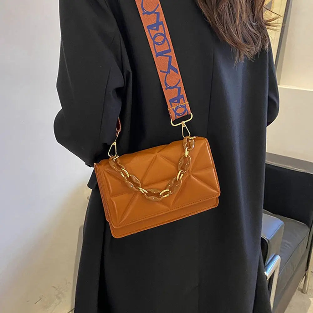 Theo תיק בשילוב אבזם מגנטי