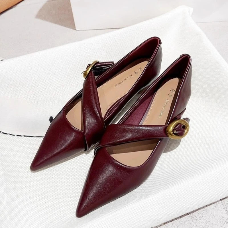 Tia נעליים שטוחות אלגנטיות