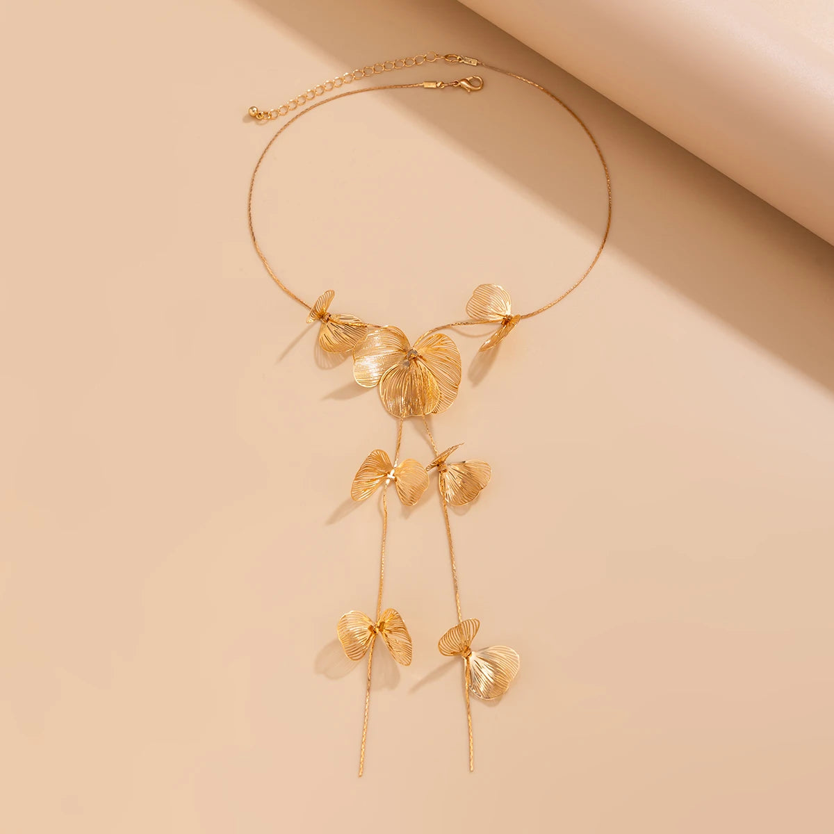 Reid שרשרת עלים ארוכה