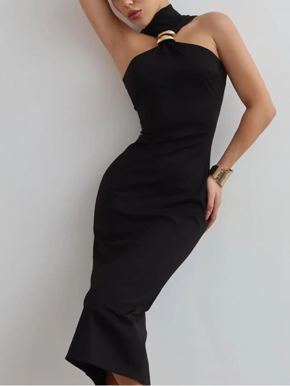 Annika שמלת ערב שחורה עם קישוט מתכת