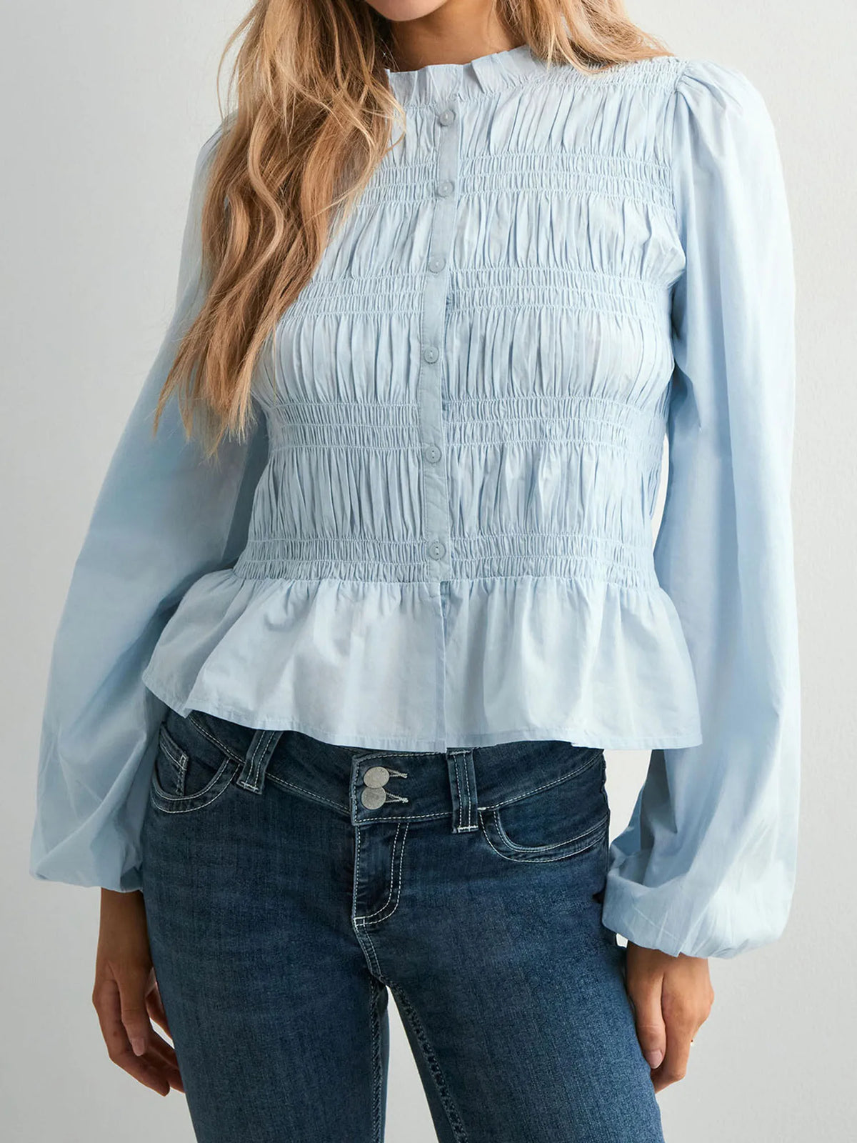 Ernest חולצת ראפלס מחמיאה אלגנטית