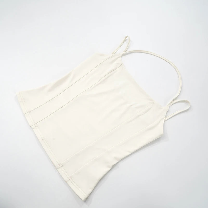 Angela טופ עם כתפיות כפולות