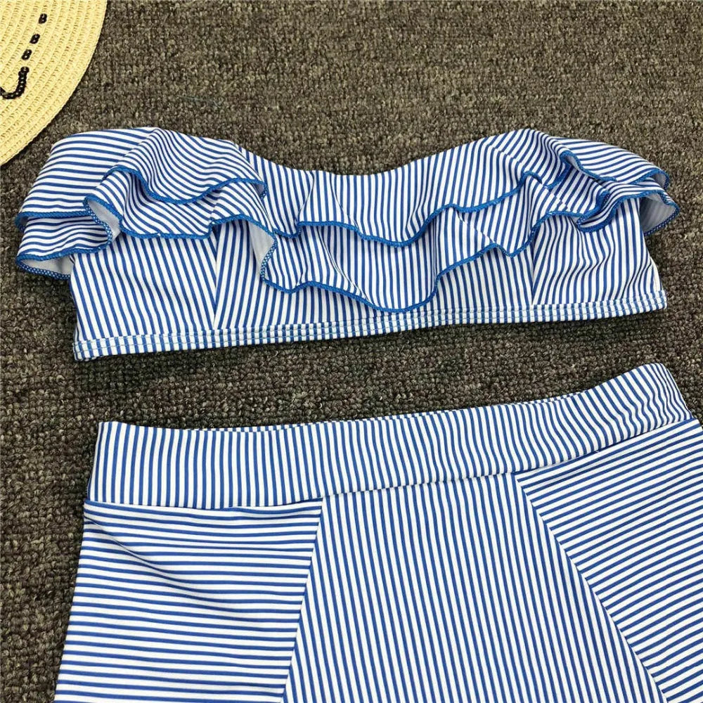 Jaya בגד ים ביקיני פסים בגזרה גבוהה