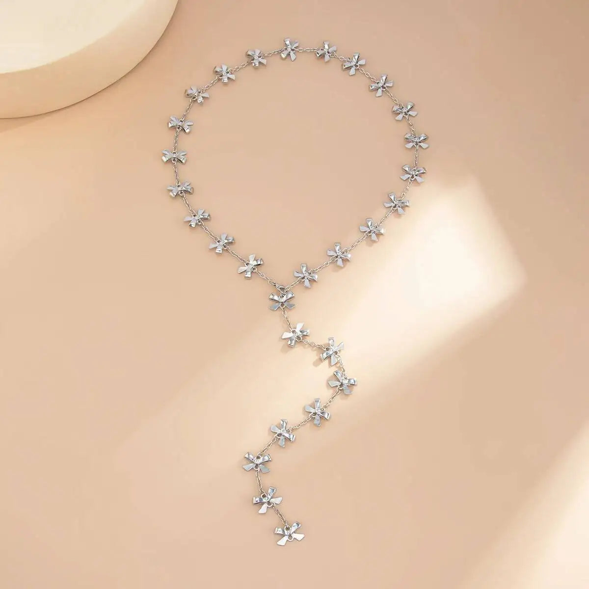 Randall שרשרת ארוכה בעיצוב אי-סימטרי