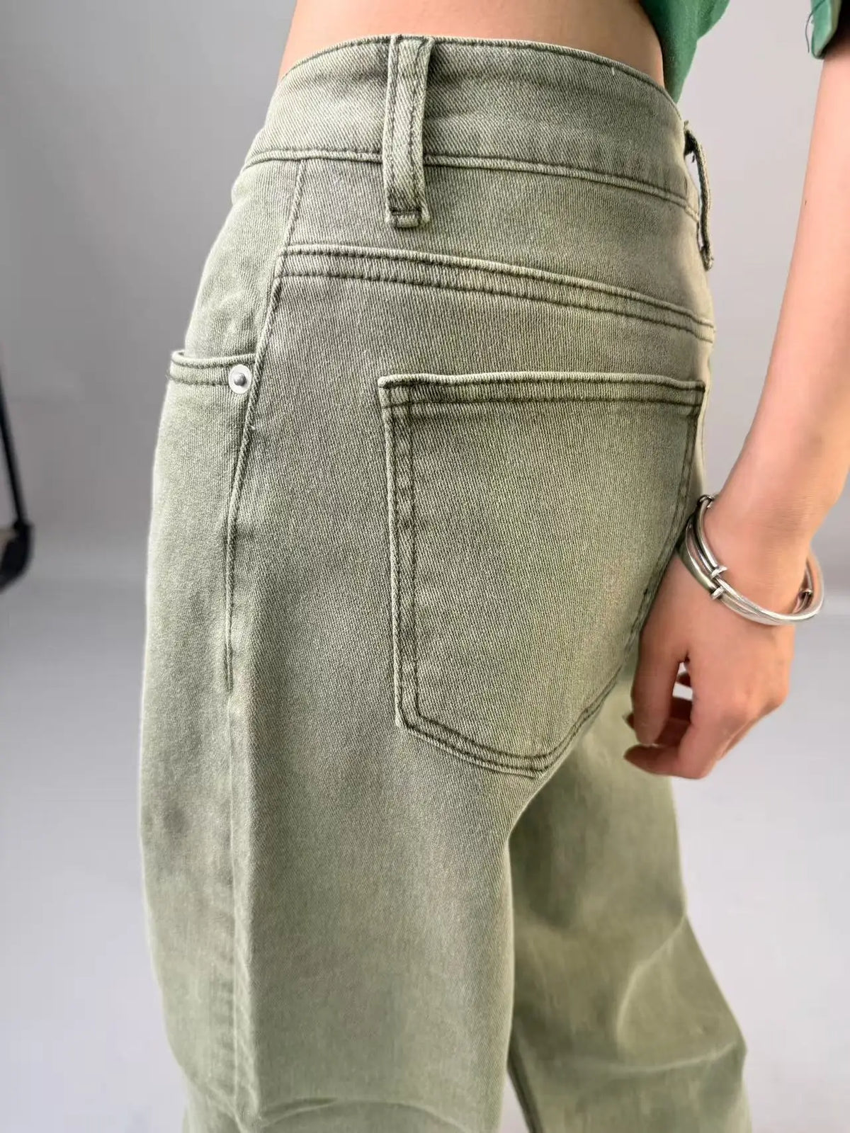 Mendez מכנסי ג’ינס רטרו בגזרה ישרה