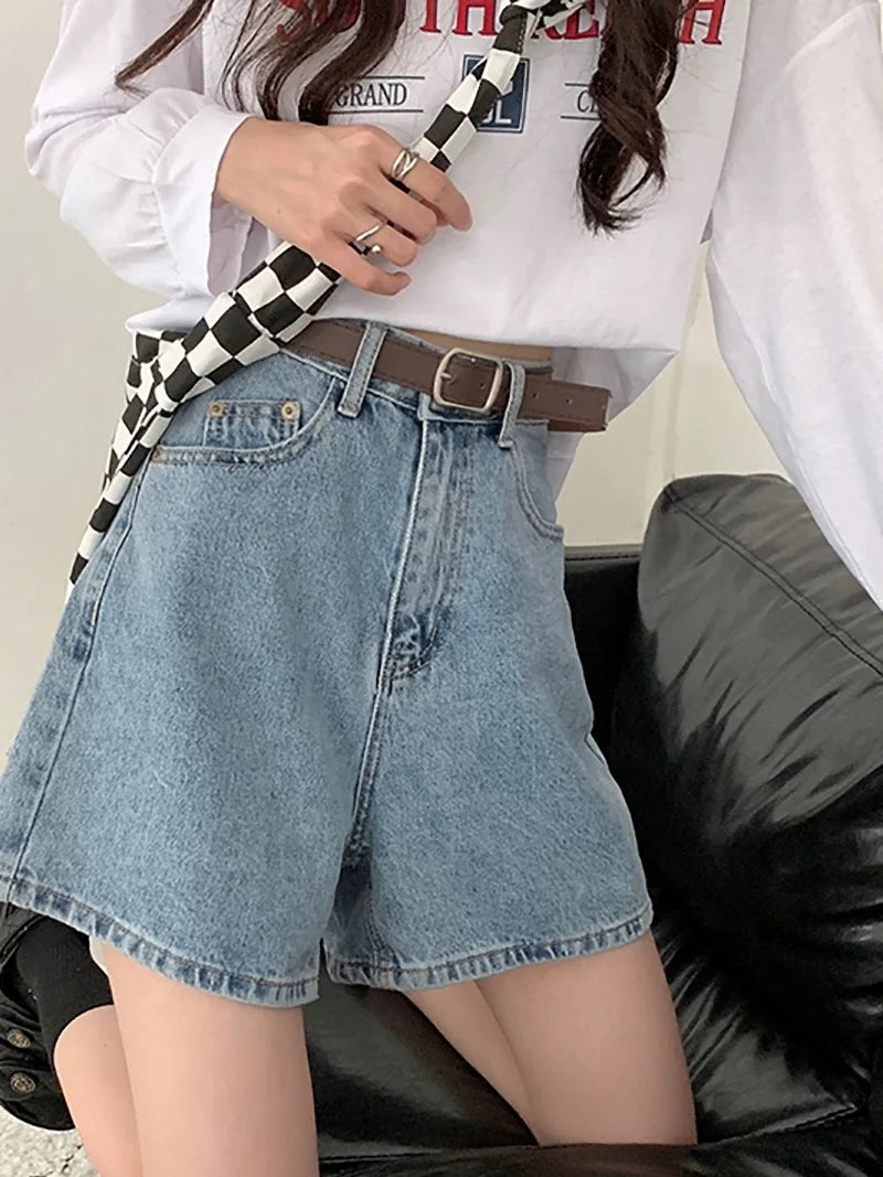 Amie ג'ינס קצר