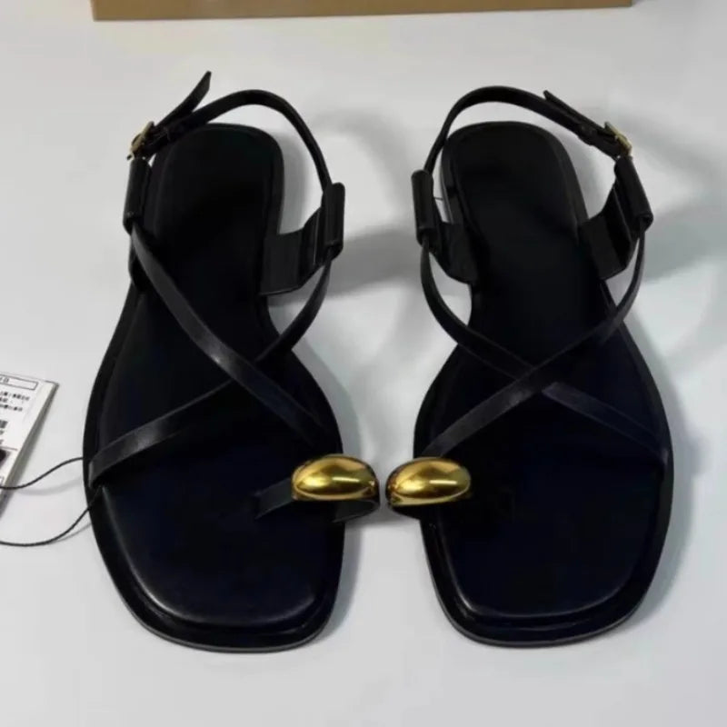 Yoder סנדלי רצועות שטוחים