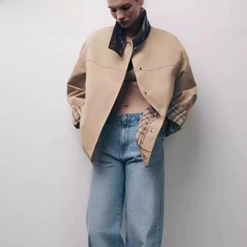 Aryan מעיל משובץ בצווארון עומד בגזרה רחבה