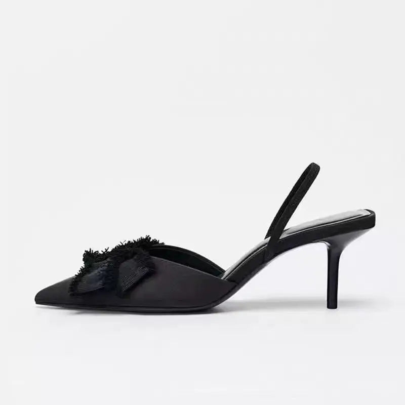 Salas נעלי עקב קיטן אלגנטיות עם פפיון