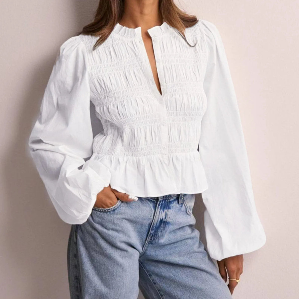 Ernest חולצת ראפלס מחמיאה אלגנטית