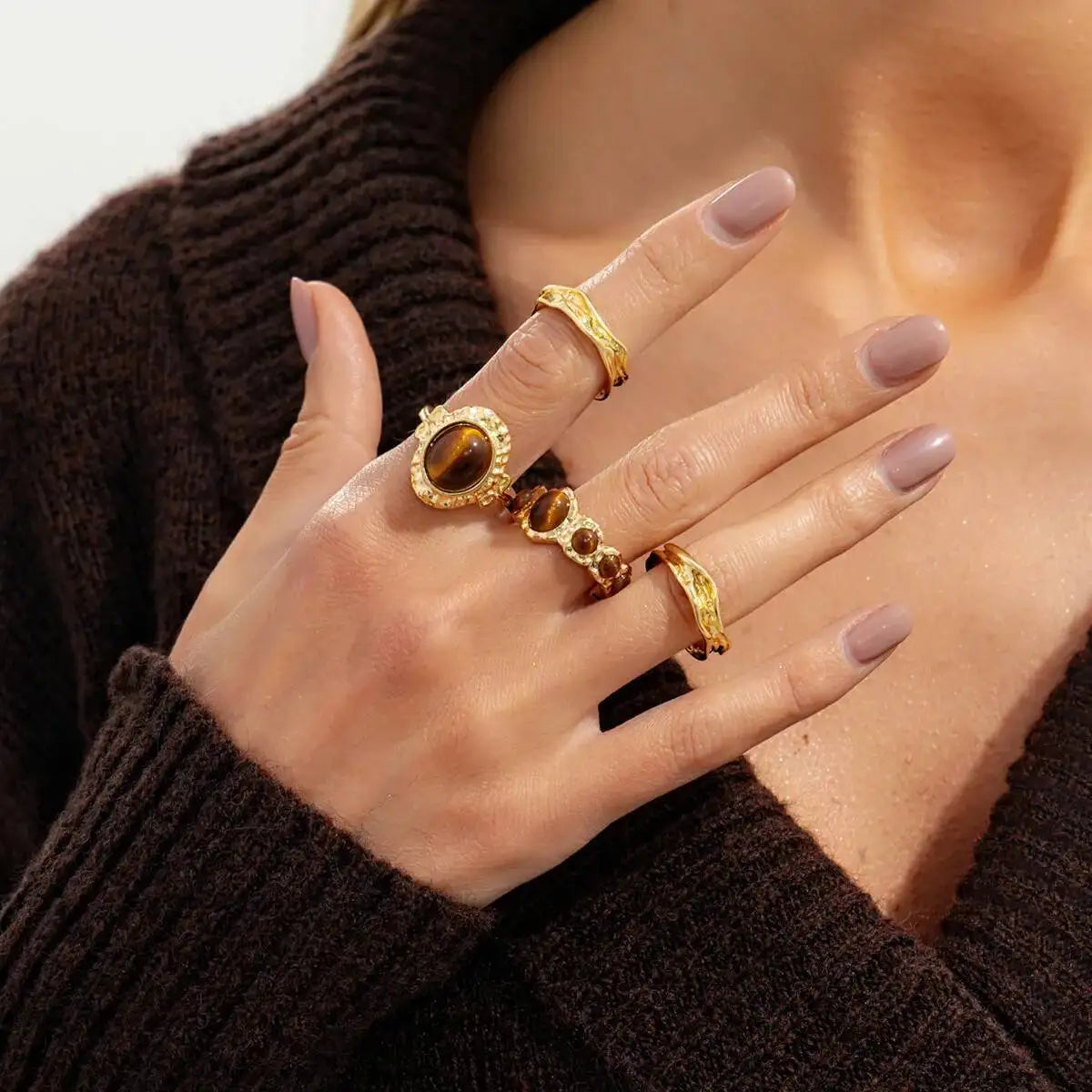 Arvella סט טבעות אבן טייגר איי