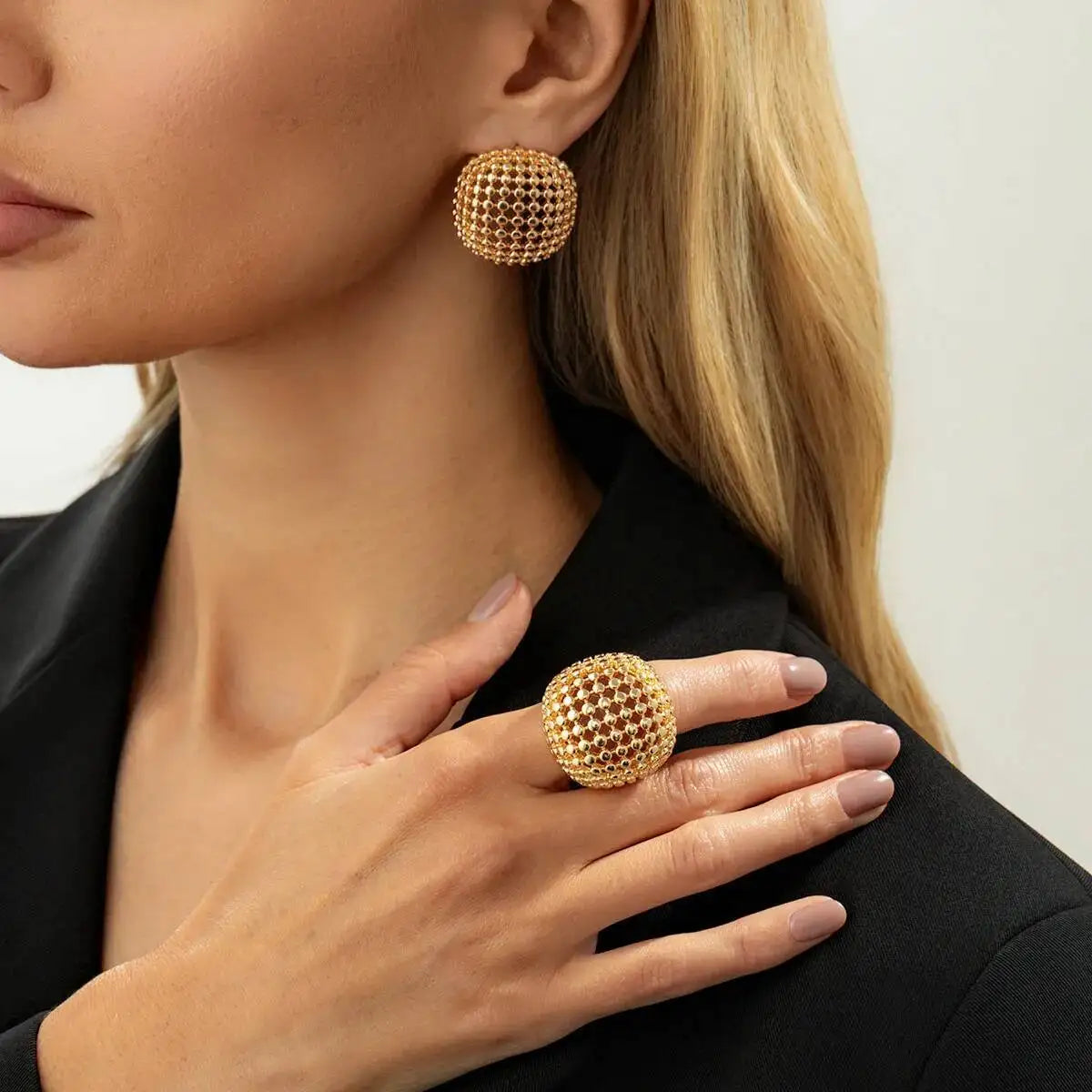 Aliza סט עגילים וטבעת גאומטרי