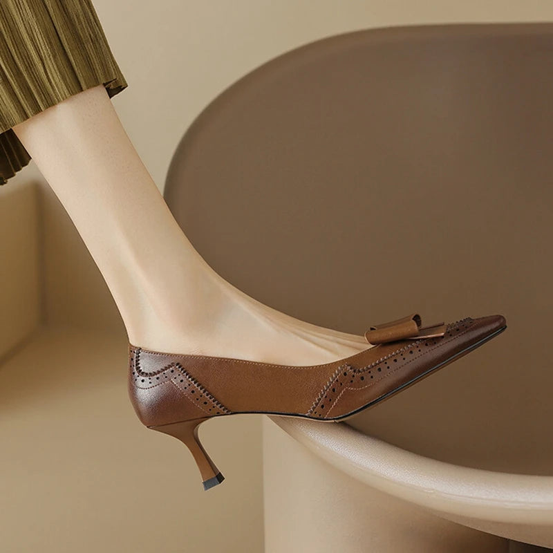 Axel נעלי עקב עור אמיתי