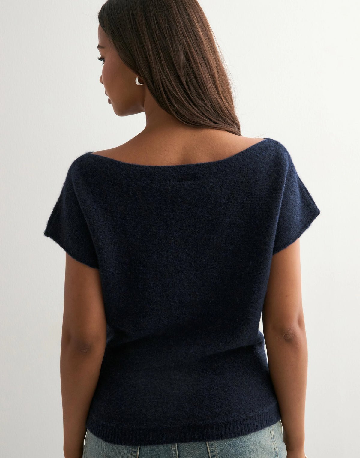 Virna חולצת סריג כתף חשופה