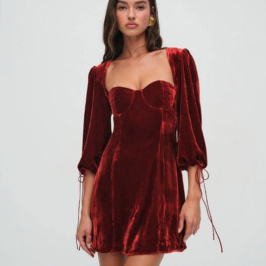 Kyla שמלת מיני קטיפה גב פתוח