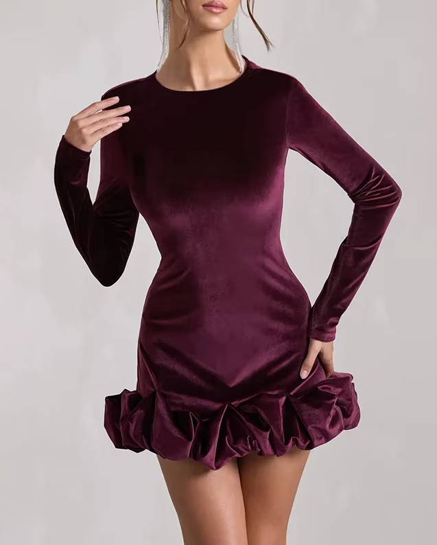 Kelley שמלת מיני מקטיפה עם עיטור פליסה Outlet