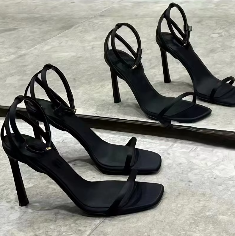 Berg סנדלי עקב