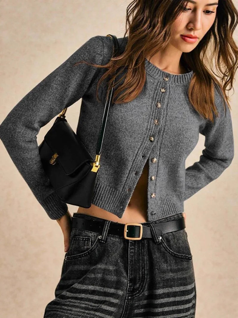 Luna קרדיגן סריג קצר עם כפתורים