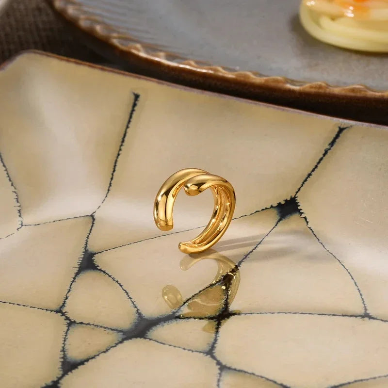 Mcclain עגיל קליפ זהב ללא חור