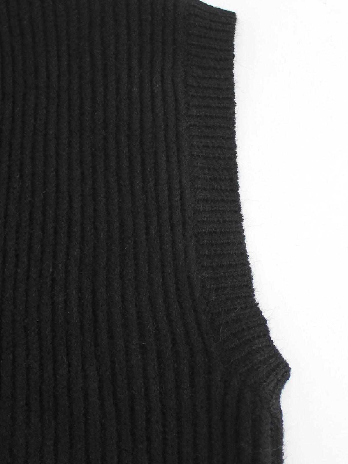 Briony וסט סרוג עם כפתורים