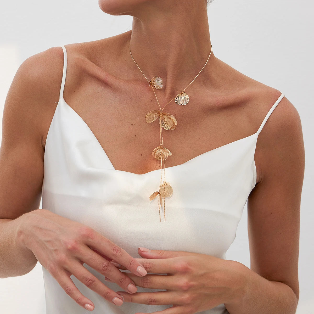 Reid שרשרת עלים ארוכה