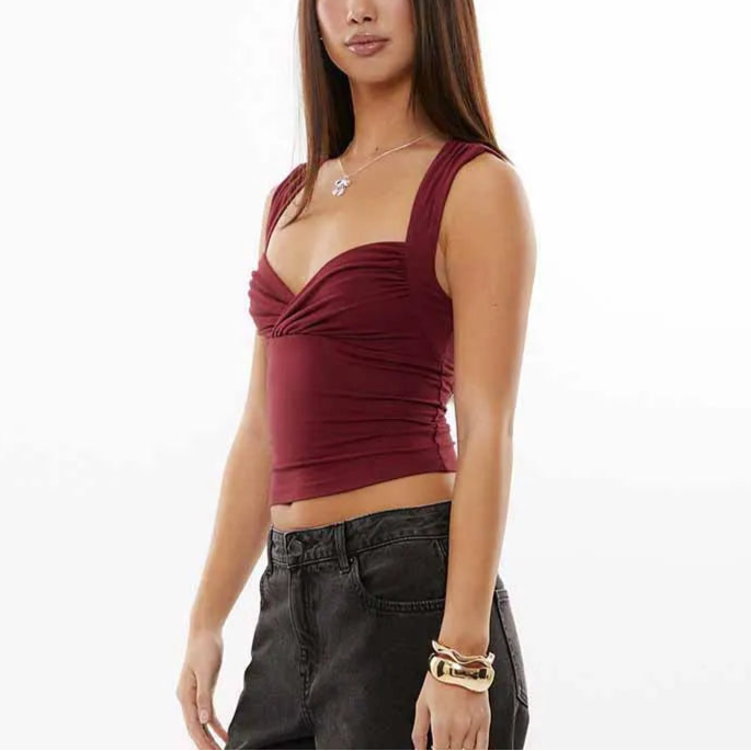 Henri טופ קז'ואל עם קפלים