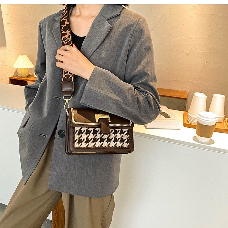 Rees תיק צד דמוי עור