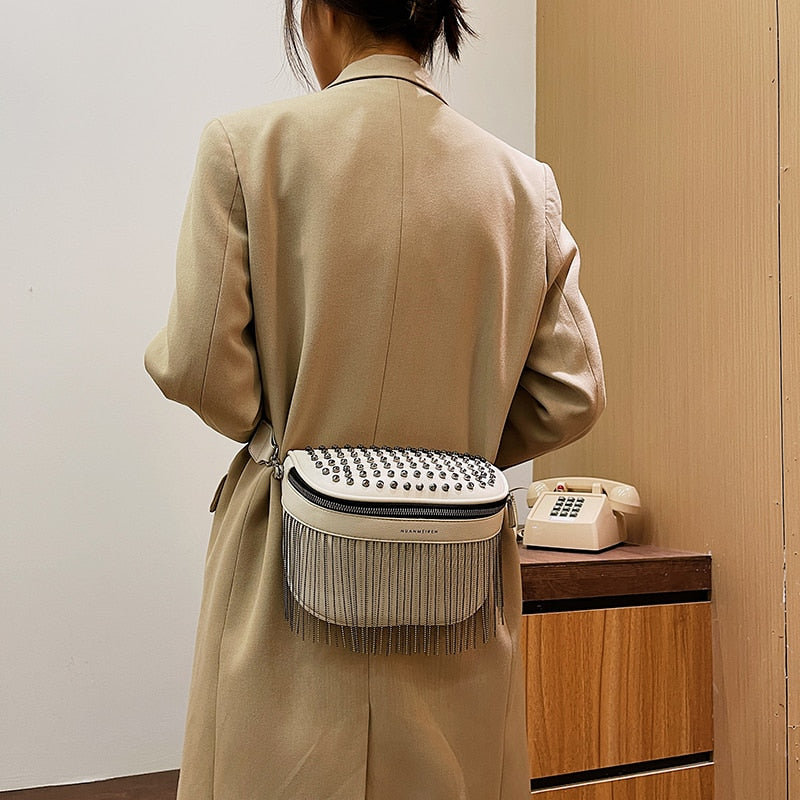 Kole תיק צד חרוזים