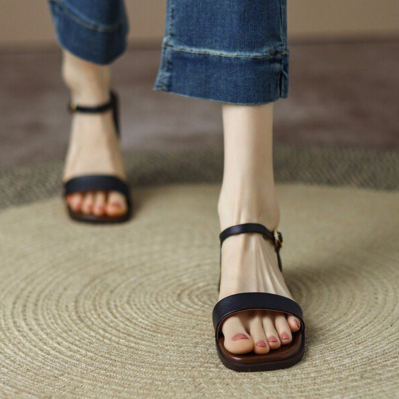 Tyrell סנדלים שטוחים עם רצועות Outlet