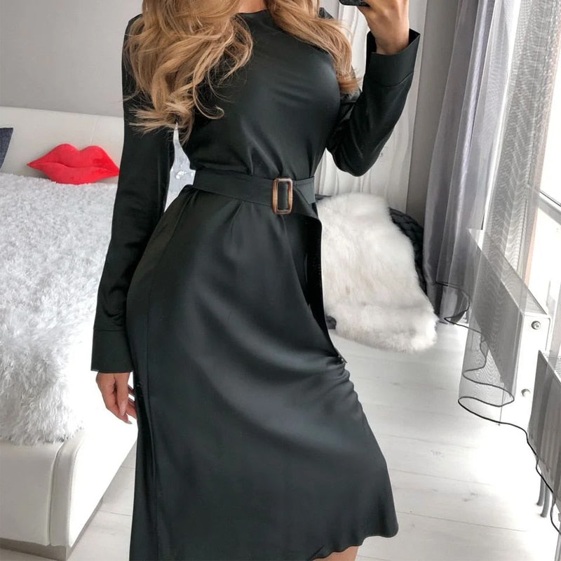 Kayla שמלת מידי קשירה במותן