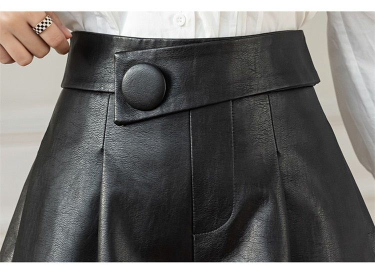 Oran מכנסיים קצרים דמוי עור